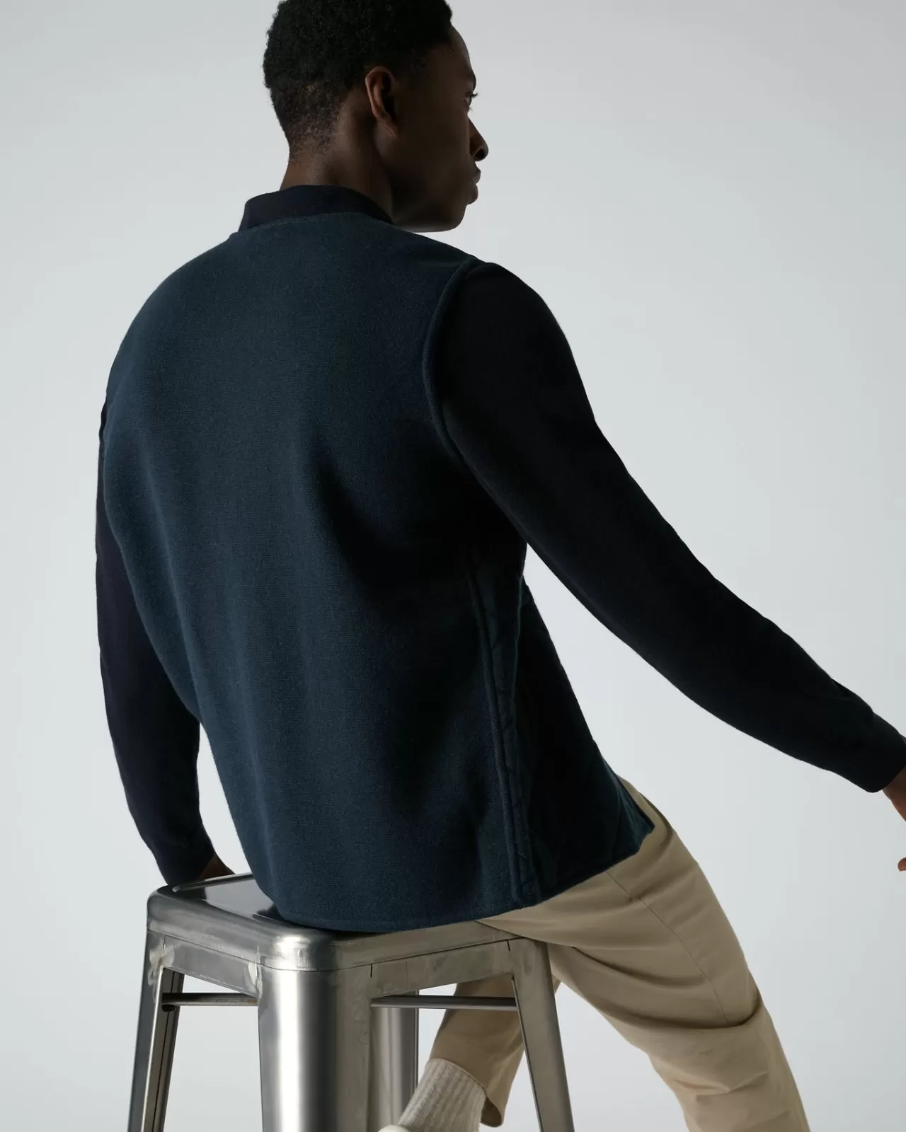 007_diamond_padded_cashmere_waistcoat_5.webp Men N.Peal Half & Full Zip Knitwear | 007 Diamond Padded Cashmere Waistcoat