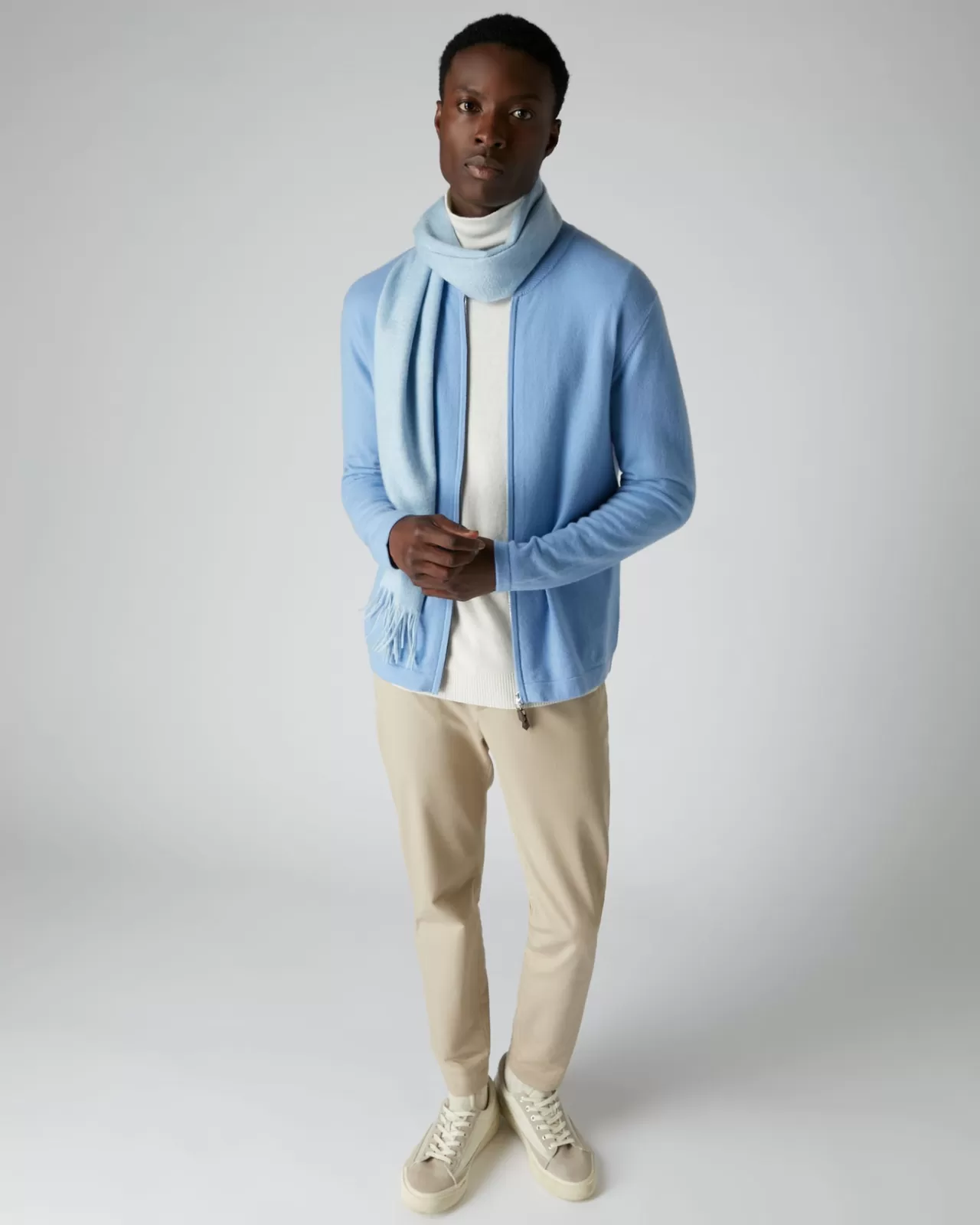 007_zip_through_cashmere_bomber_jacket_4.webp Men N.Peal Half & Full Zip Knitwear | 007 Zip Through Cashmere Bomber Jacket