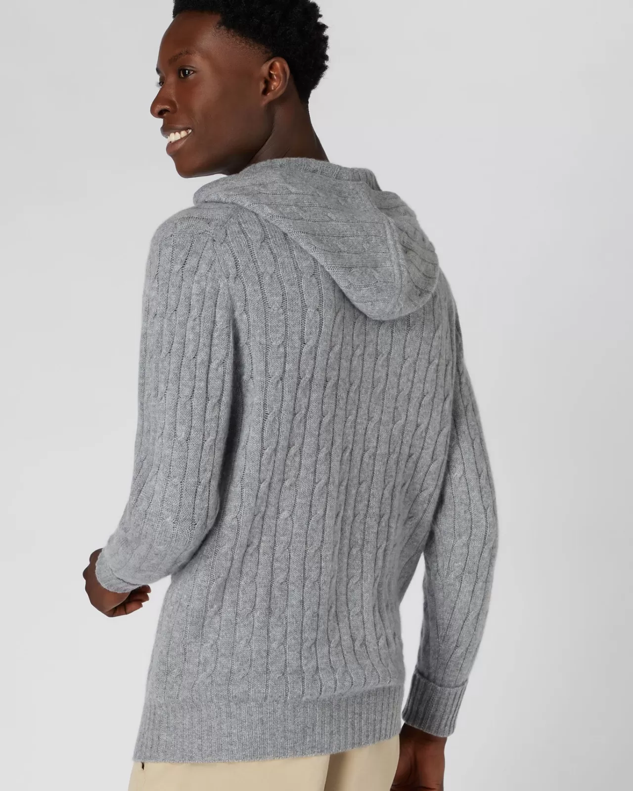 mens_cable_cashmere_hoodie_3-1.webp Men N.Peal Hoodies | Men'S Cable Cashmere Hoodie