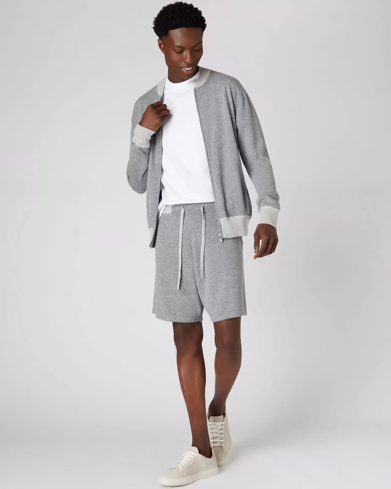 mens_relaxed_cashmere_jogger_shorts_2.webp Men N.Peal Trousers & Shorts | Men'S Relaxed Cashmere Jogger Shorts