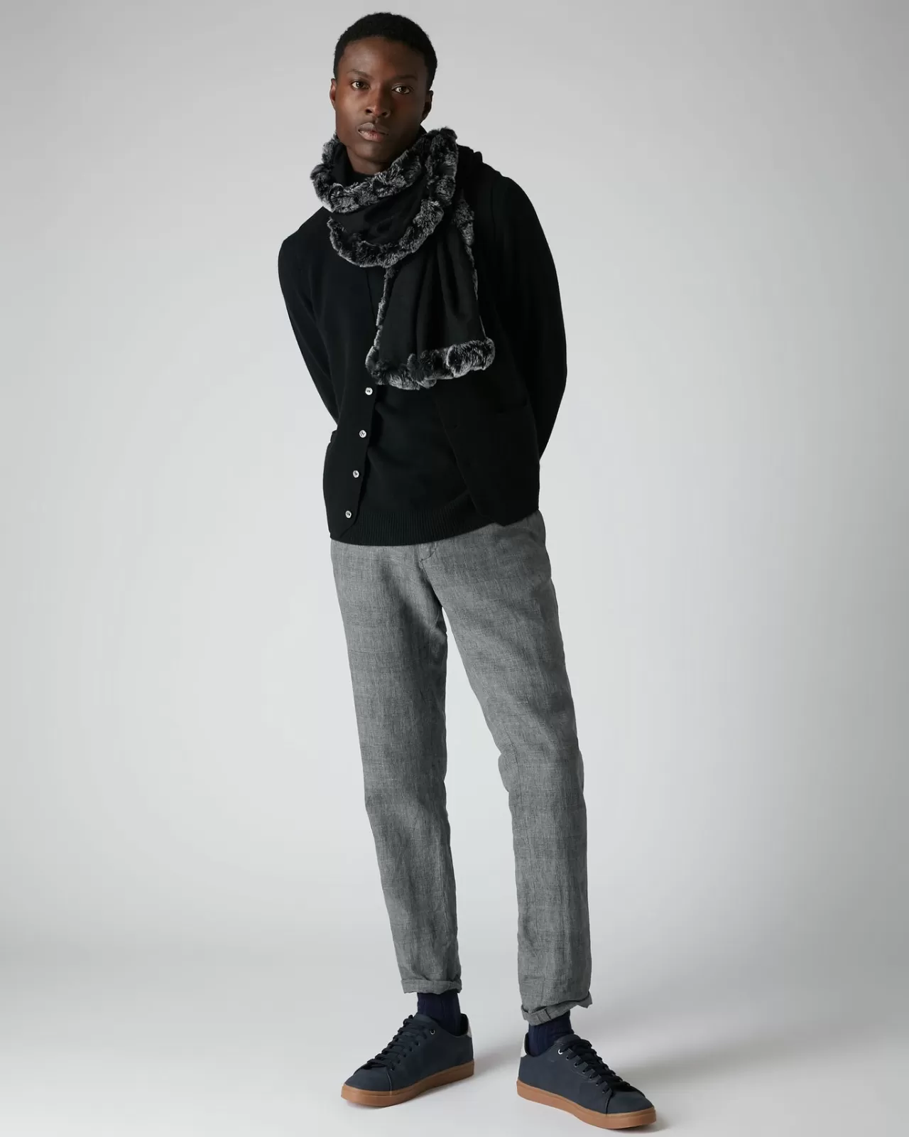 mens_the_chelsea_milano_cashmere_waistcoat_2-1.webp Men N.Peal Gilets & Waistcoats | Men'S The Chelsea Milano Cashmere Waistcoat