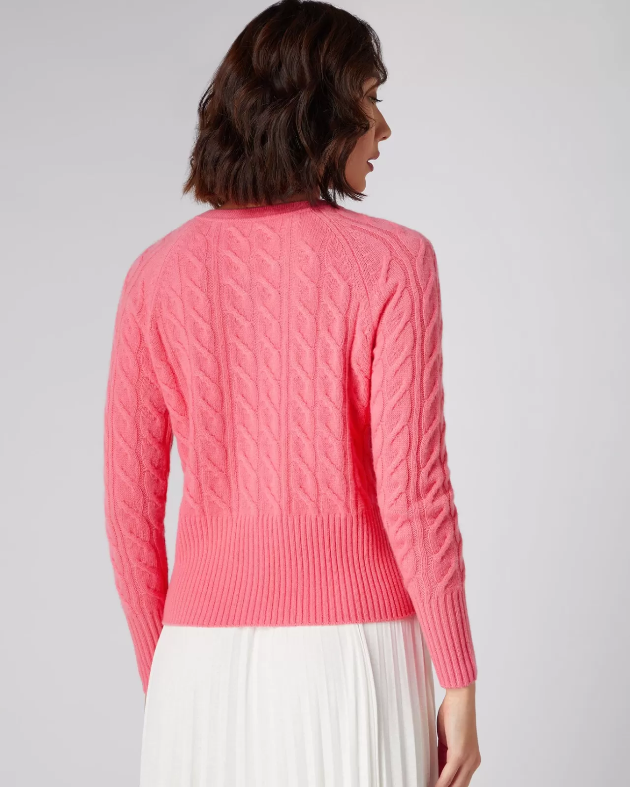 womens_cable_cashmere_cardigan_3-4.webp Women N.Peal Cardigans | Women'S Cable Cashmere Cardigan